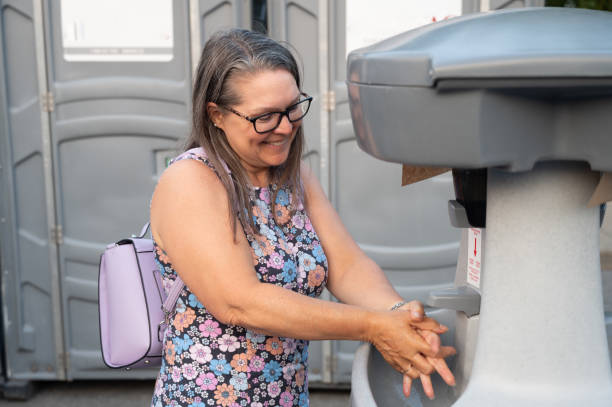 Best Best portable toilet rental  in Coffeyville, KS